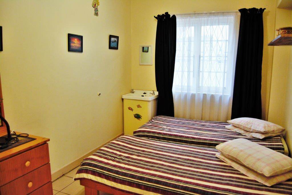 3 Bed Apartment in Margate photo number 14