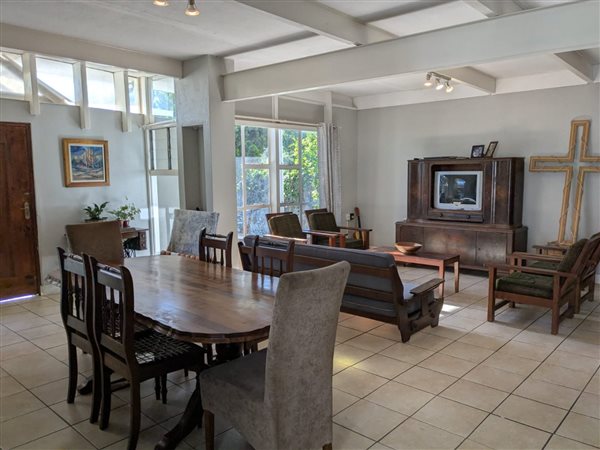 3 Bedroom Townhouse 3 Bedroom Townhouse