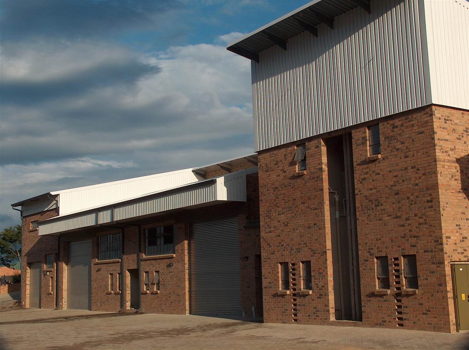 213  m² Industrial space in Nelspruit Industrial photo number 2