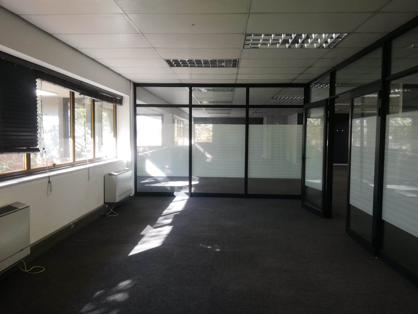 309  m² Commercial space in Woodmead photo number 11