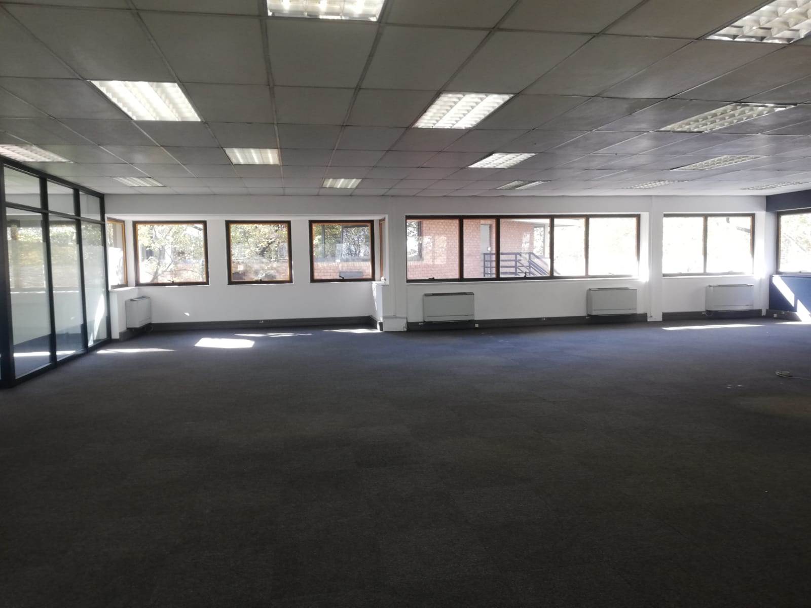 309  m² Commercial space in Woodmead photo number 14