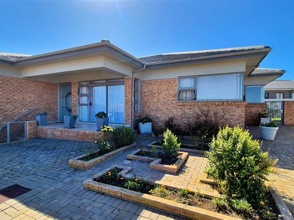 3 Bedroom House 3 Bedroom House