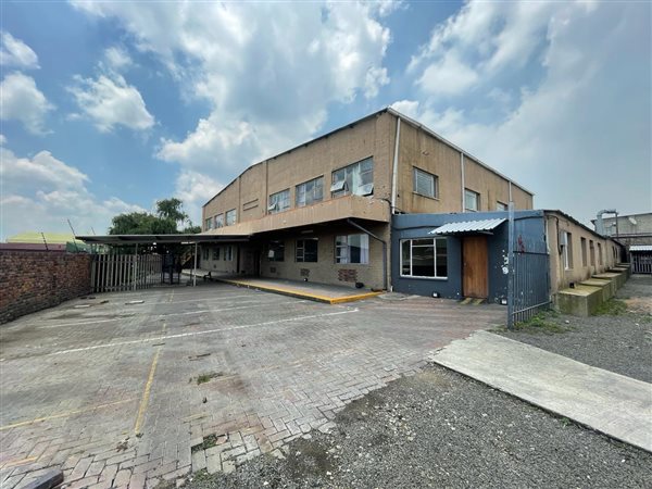 1283  m² Commercial space in Kinross