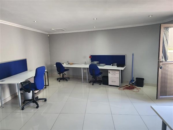 40 m² Commercial space 40 m² Commercial space
