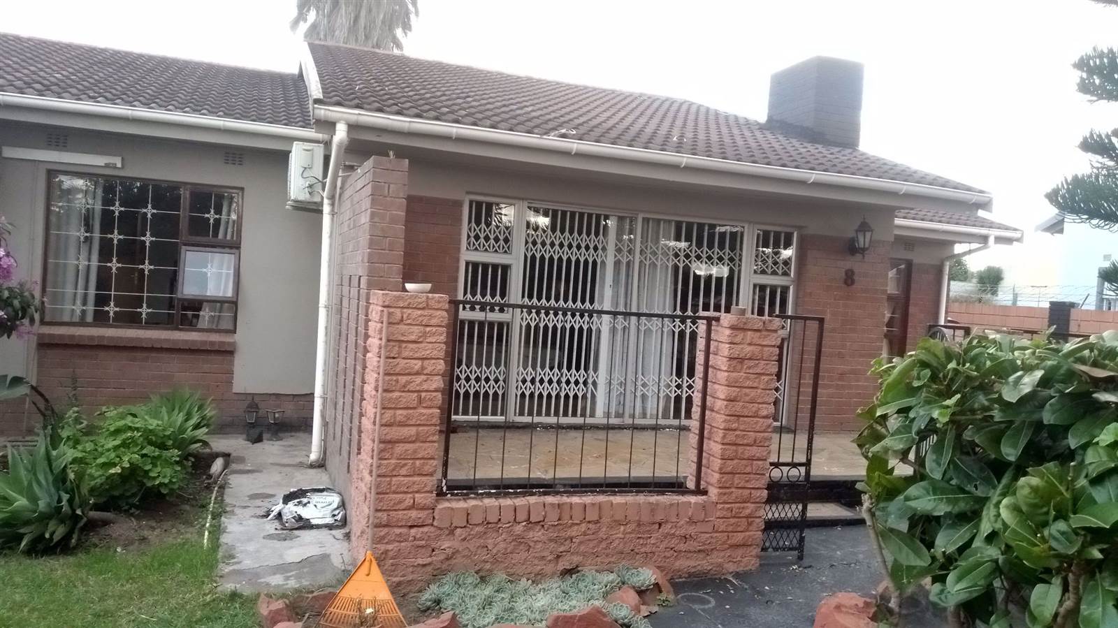 9 Bed House in Southernwood photo number 6