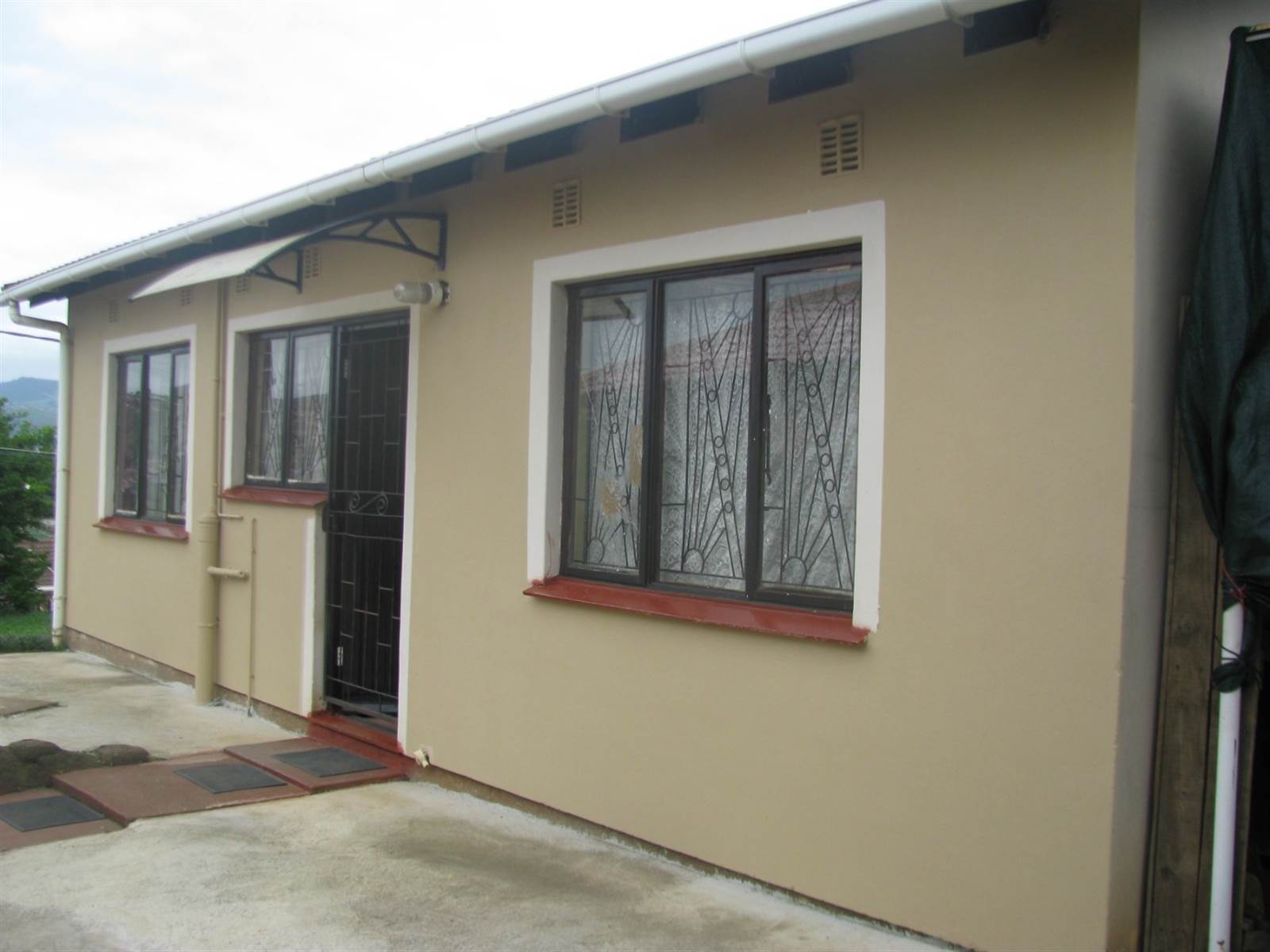 2 Bed House in Imbali photo number 3