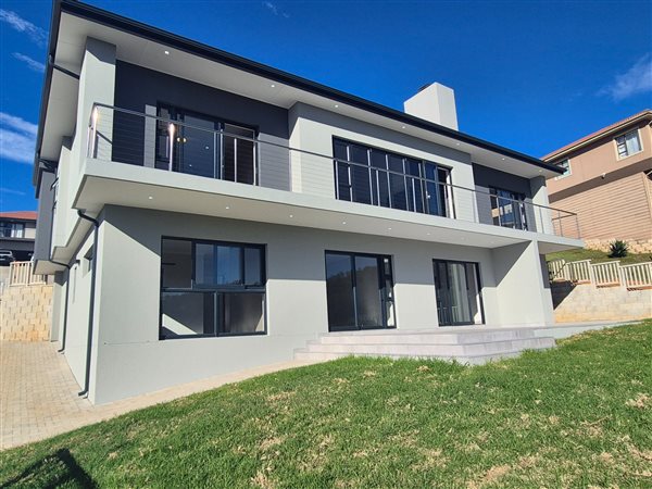 4 Bedroom House 4 Bedroom House