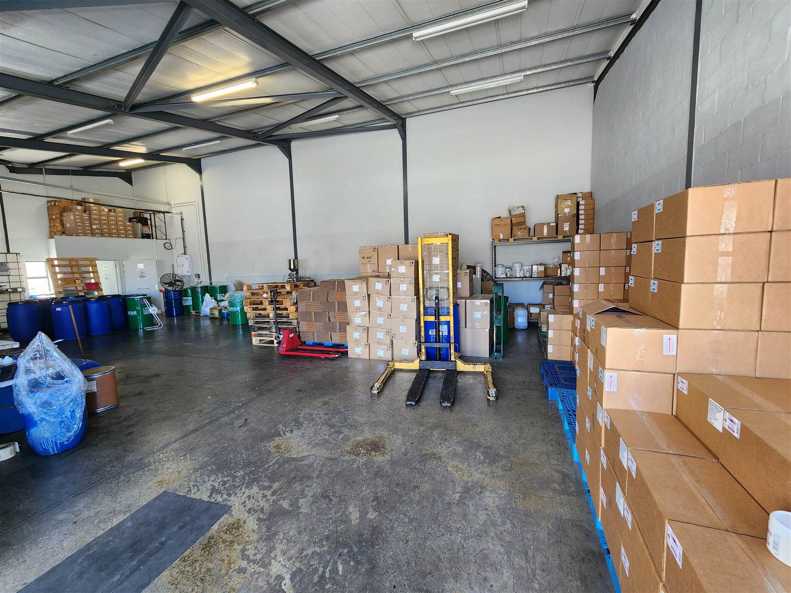 175  m² Industrial space in Ottery photo number 3