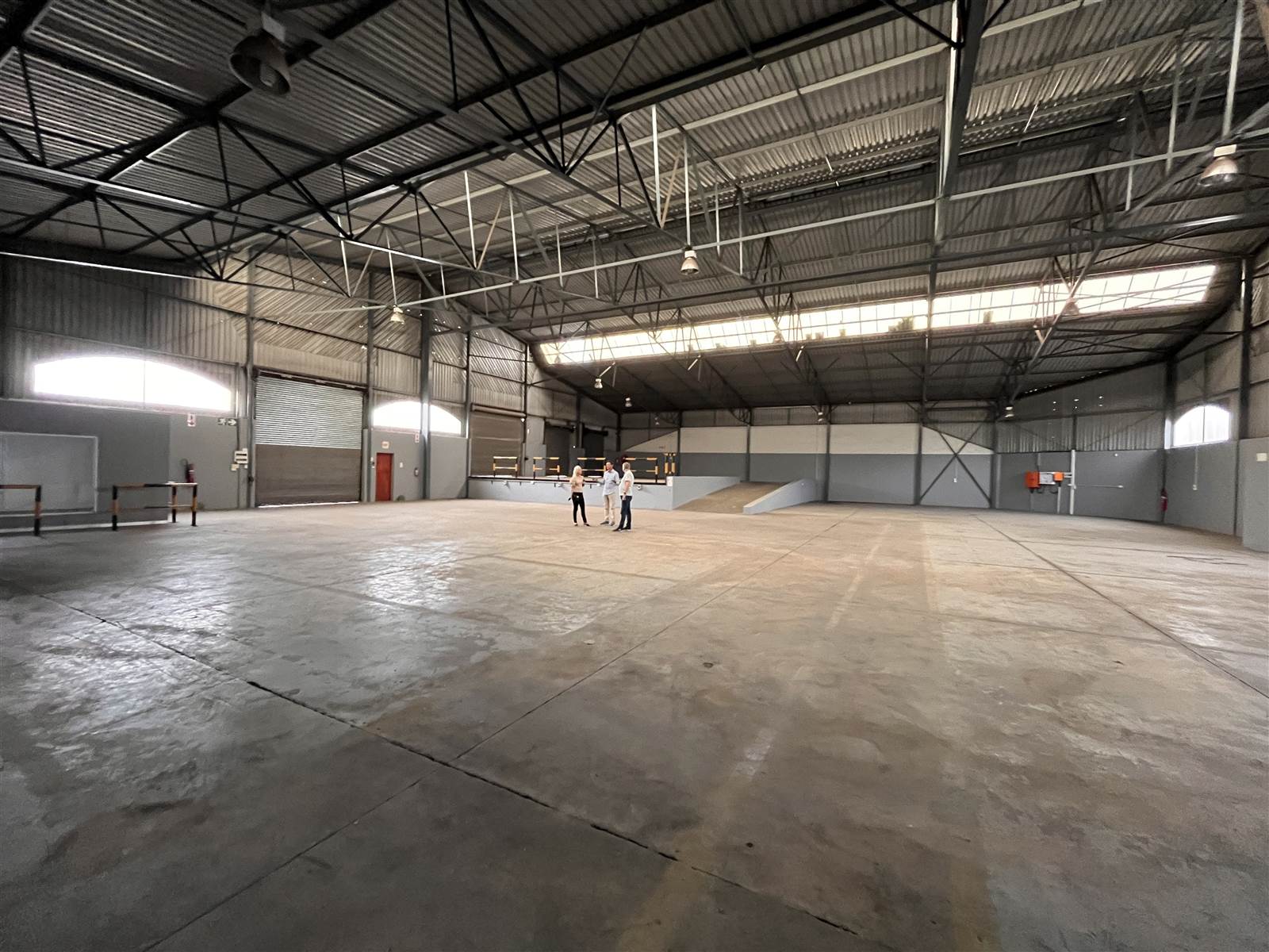 2250  m² Industrial space in North End photo number 12