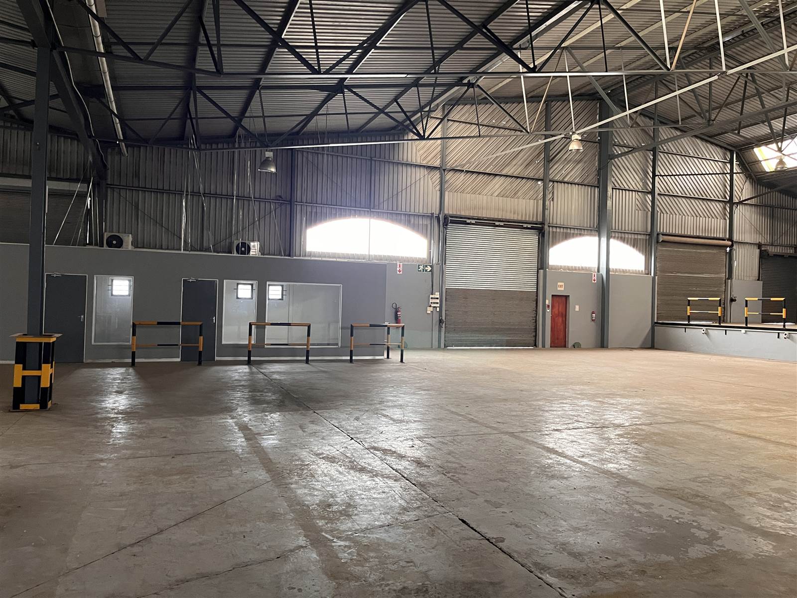 2250  m² Industrial space in North End photo number 13