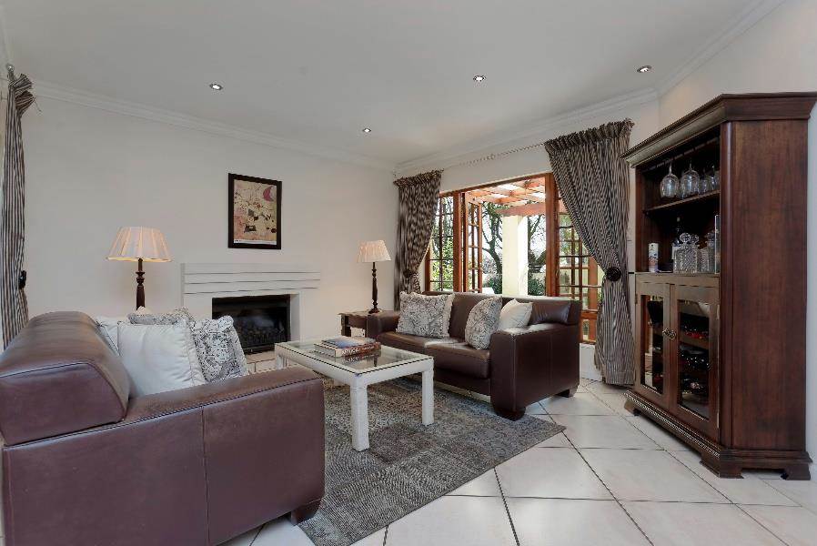 4 Bed Cluster in Westcliff photo number 6
