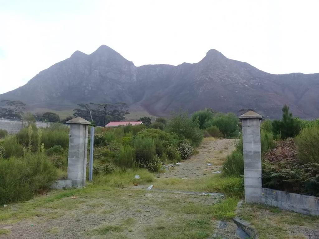 4461 m² Land available in Kleinmond photo number 1