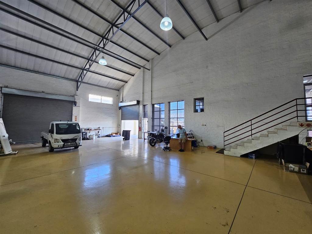 1200  m² Industrial space in Paardevlei photo number 16