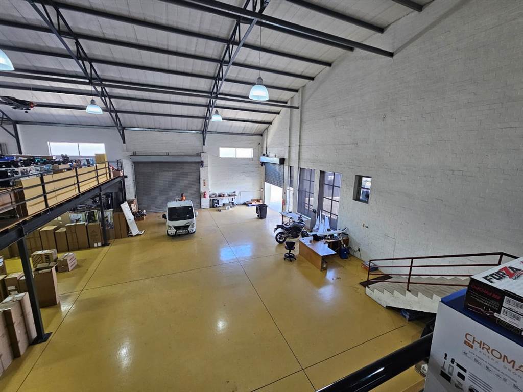 1200  m² Industrial space in Paardevlei photo number 12