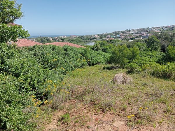 1341 m² Land available in West Bank