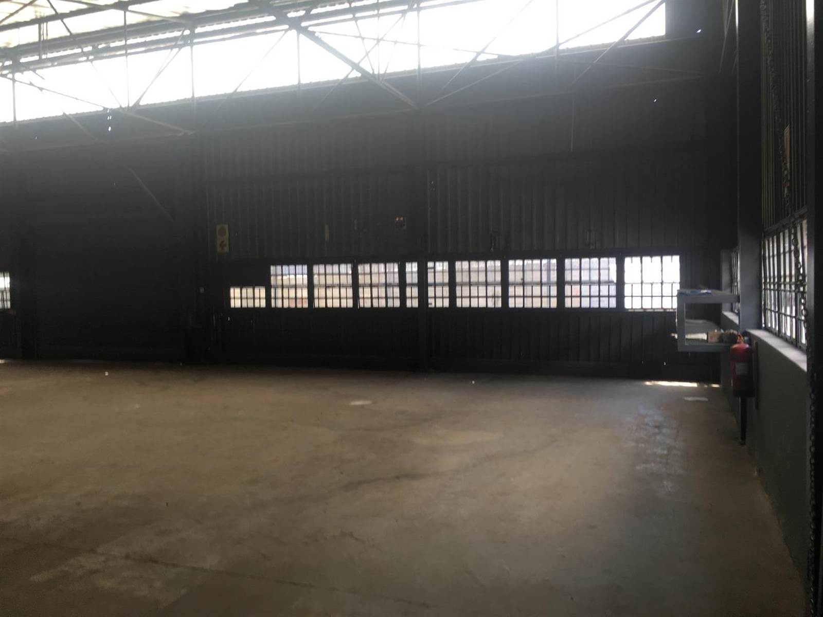 696  m² Industrial space in Spartan photo number 4