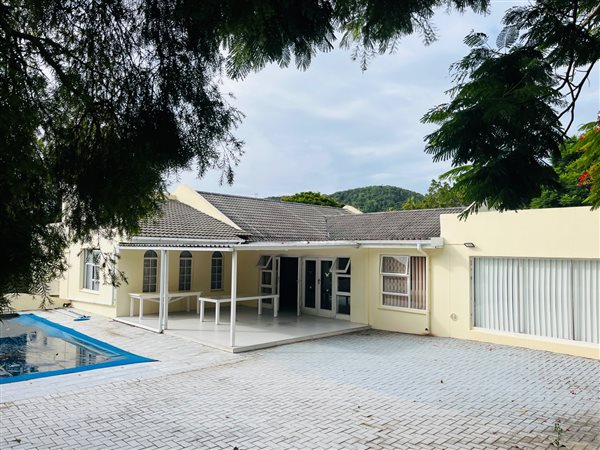 5 Bedroom House 5 Bedroom House