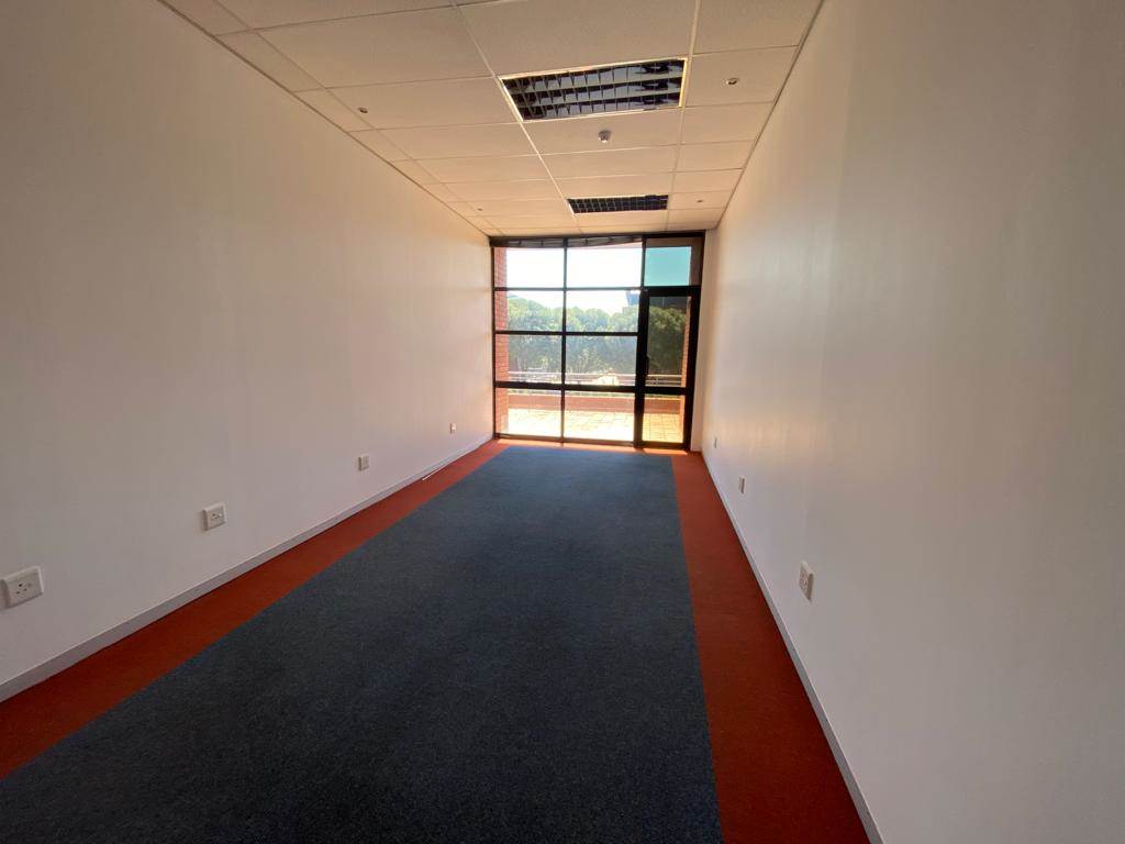 162  m² Commercial space in Highveld photo number 5