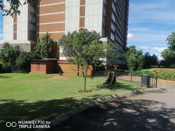 2 Bedroom Flat 2 Bedroom Flat