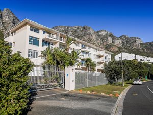 Apartment in Camps Bay