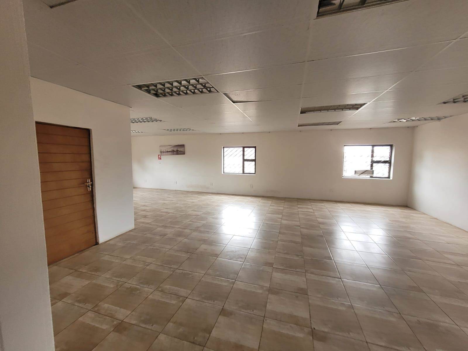 250  m² Commercial space in Kempton Park Central photo number 13