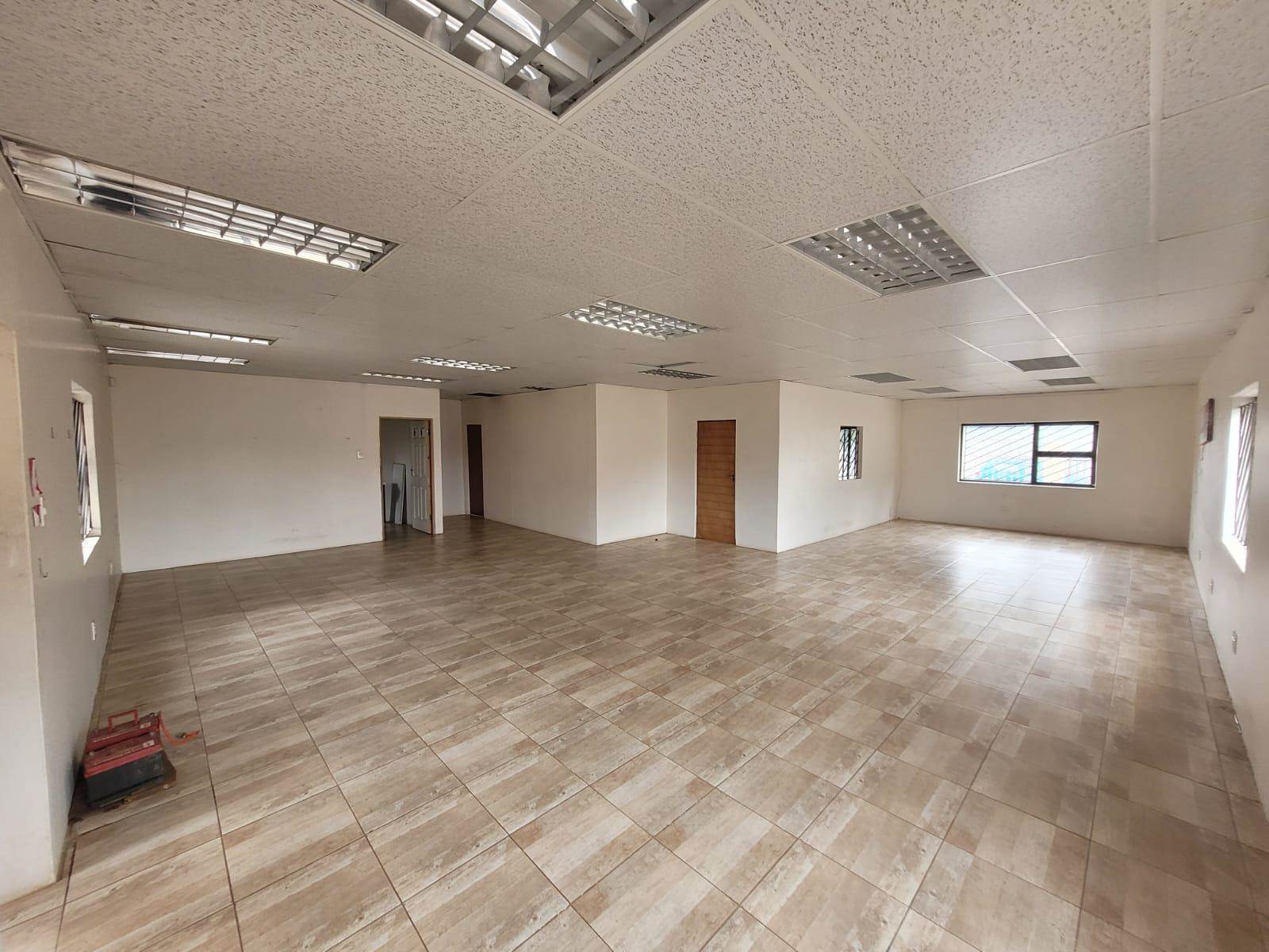 250  m² Commercial space in Kempton Park Central photo number 19