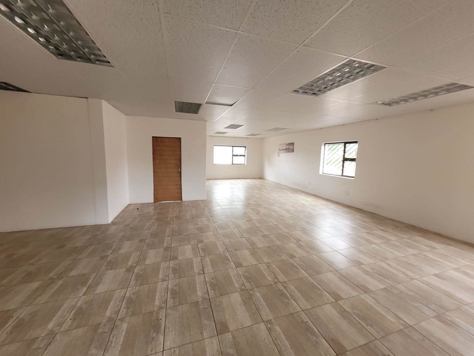 250  m² Commercial space in Kempton Park Central photo number 4