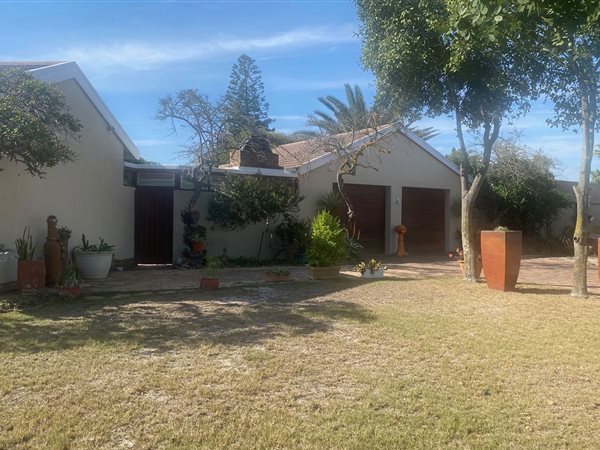 3 Bedroom House 3 Bedroom House