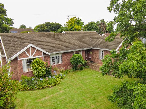 3 Bedroom House 3 Bedroom House