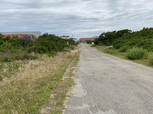 757 m² Land available in St Francis Bay photo number 8