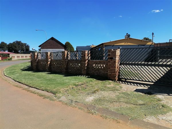 3 Bed House in Klipspruit West