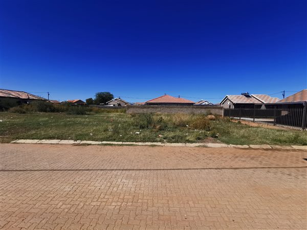 313 m² Land available in Kimberley North