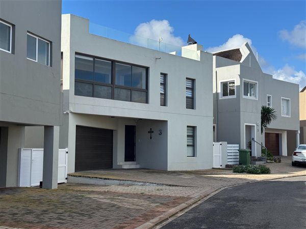 5 Bedroom House 5 Bedroom House