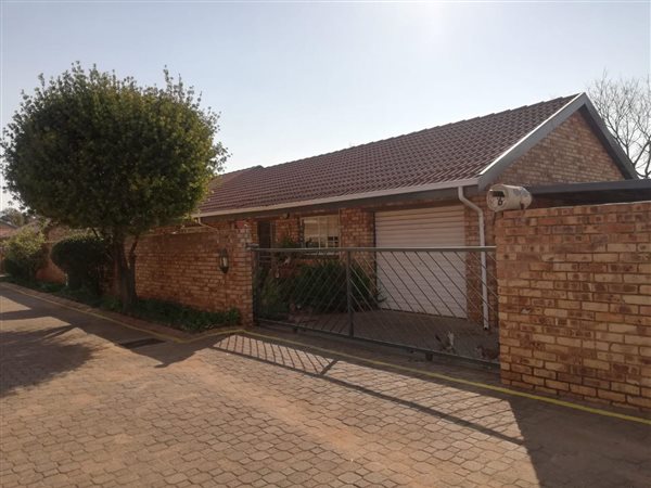 3 Bed Townhouse