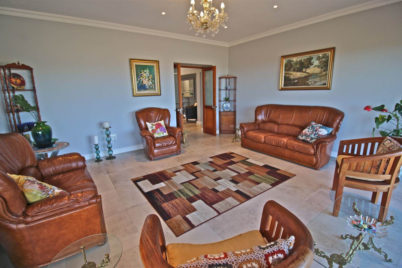 4 Bed House in Plattekloof photo number 6