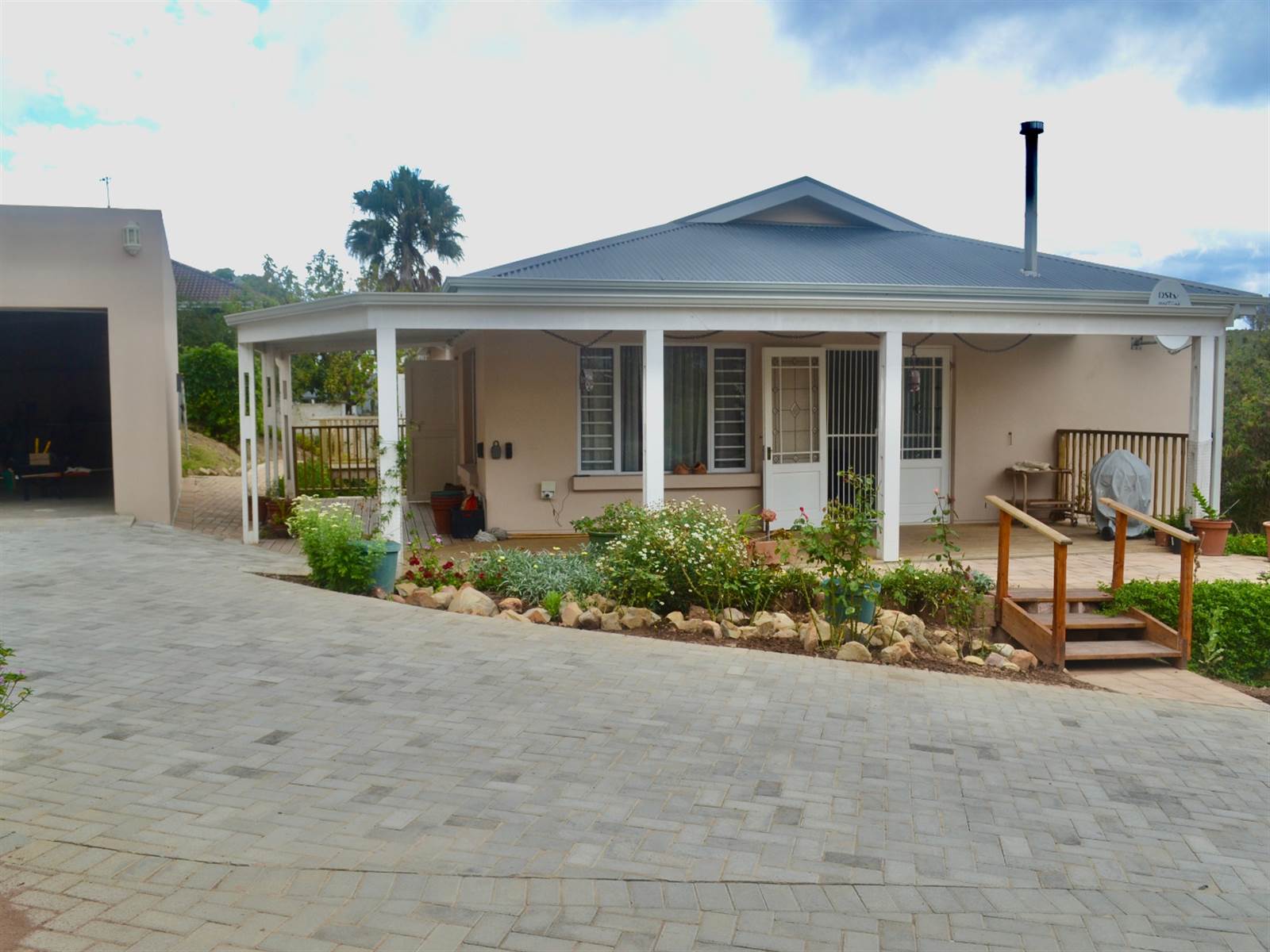 4 Bed House in Knysna Heights photo number 4