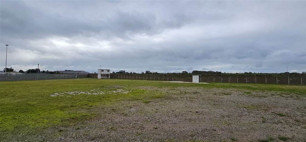 6536 m² Land available in Ravensmead photo number 3