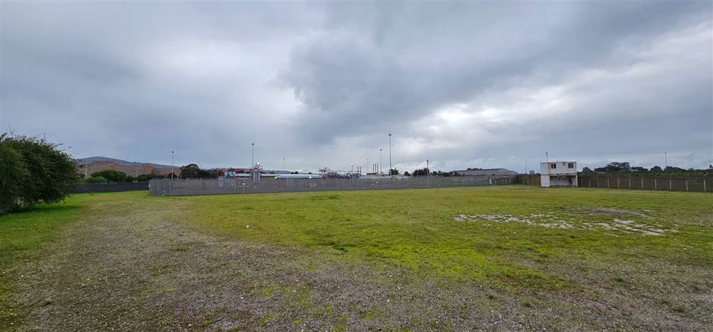 6536 m² Land available in Ravensmead photo number 2