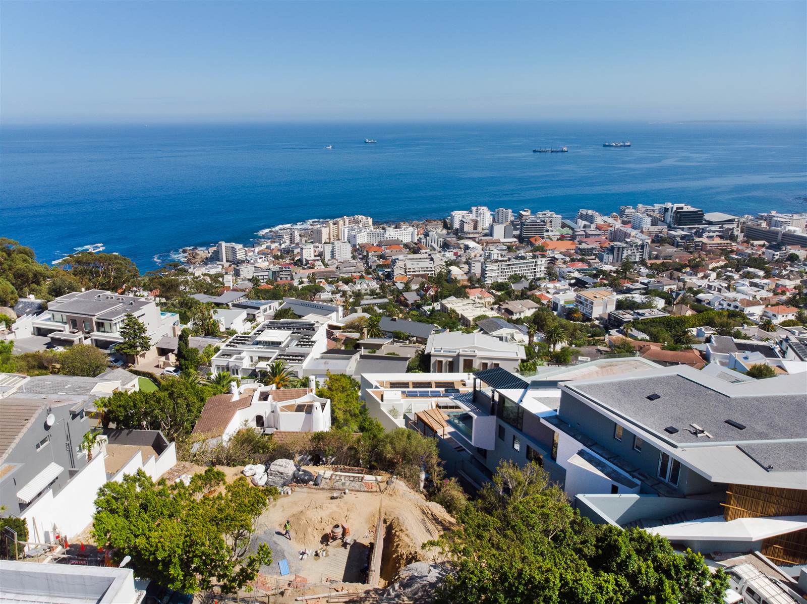 800 m² Land available in Fresnaye photo number 1