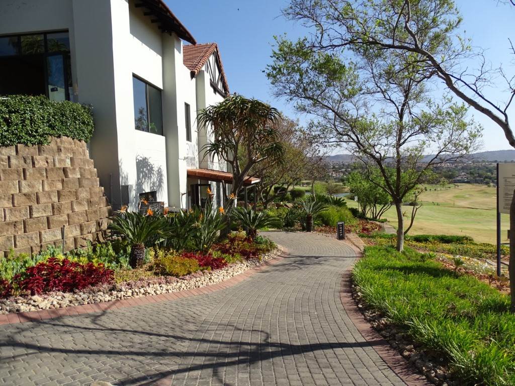 649 m² Land available in Eagle Canyon Golf Estate photo number 12