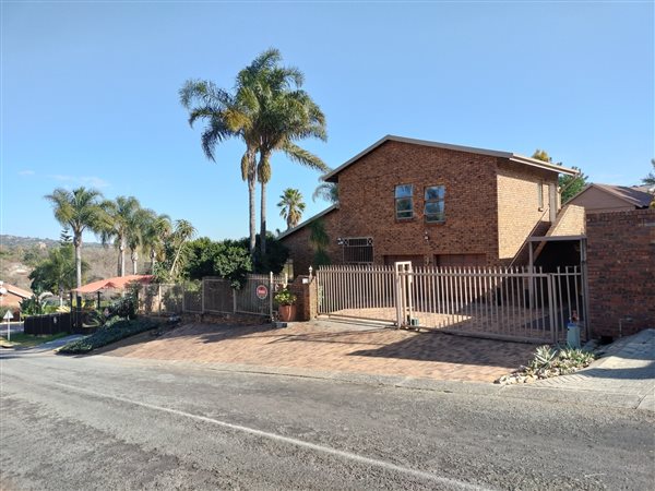 2 Bedroom Flat 2 Bedroom Flat