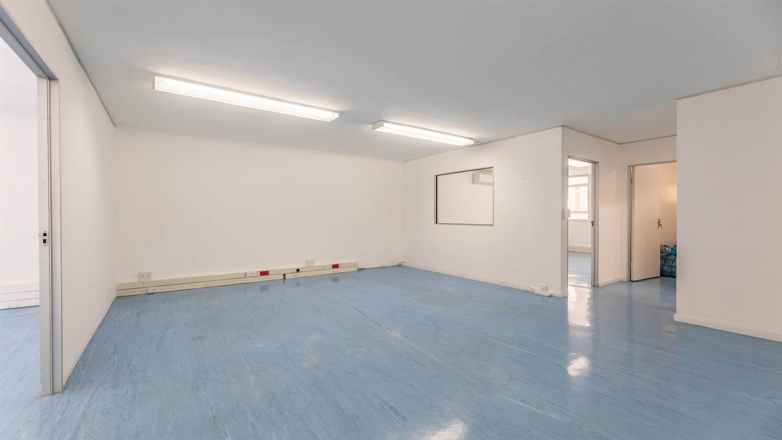 179  m² Commercial space in N1 City photo number 10