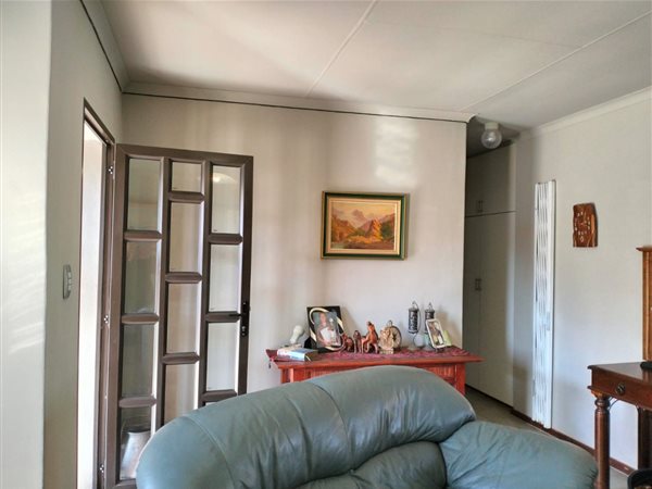 3 Bedroom House 3 Bedroom House