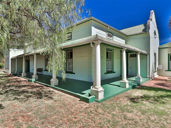 2 Bedroom Garden Cottage 2 Bedroom Garden Cottage
