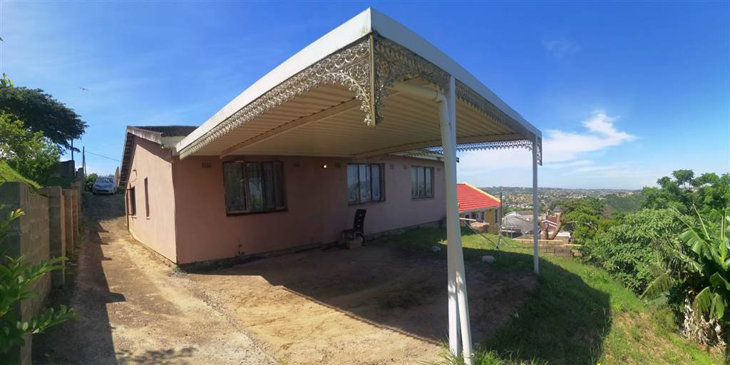 3 Bed House in Umlazi photo number 10