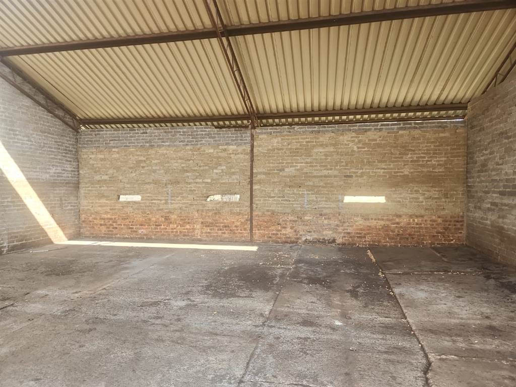 7300 m² Land available in Standerton photo number 8
