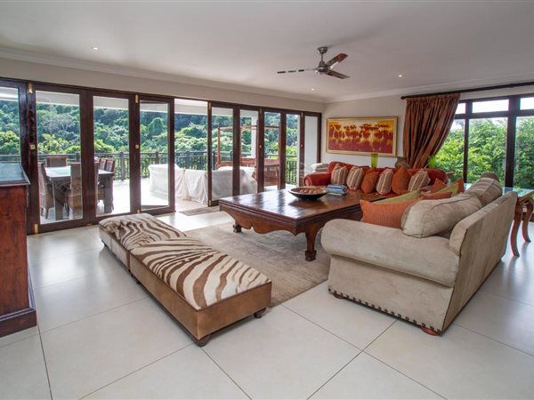6 Bedroom House 6 Bedroom House