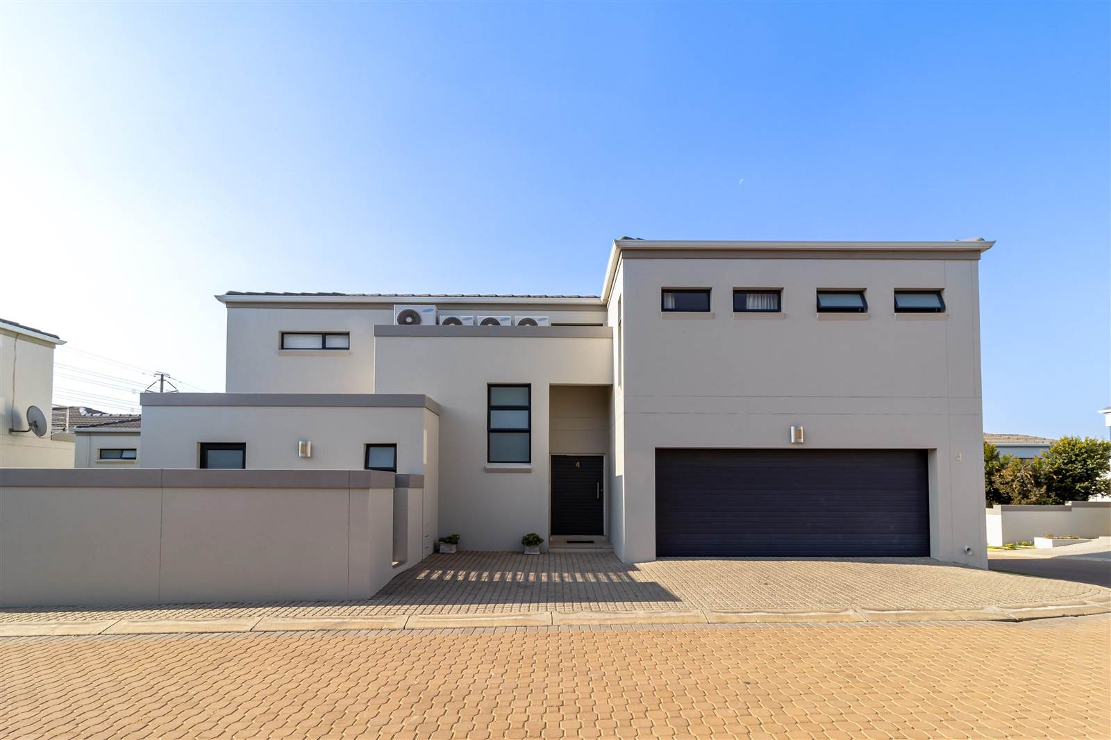 4 Bed Cluster in Lonehill photo number 1