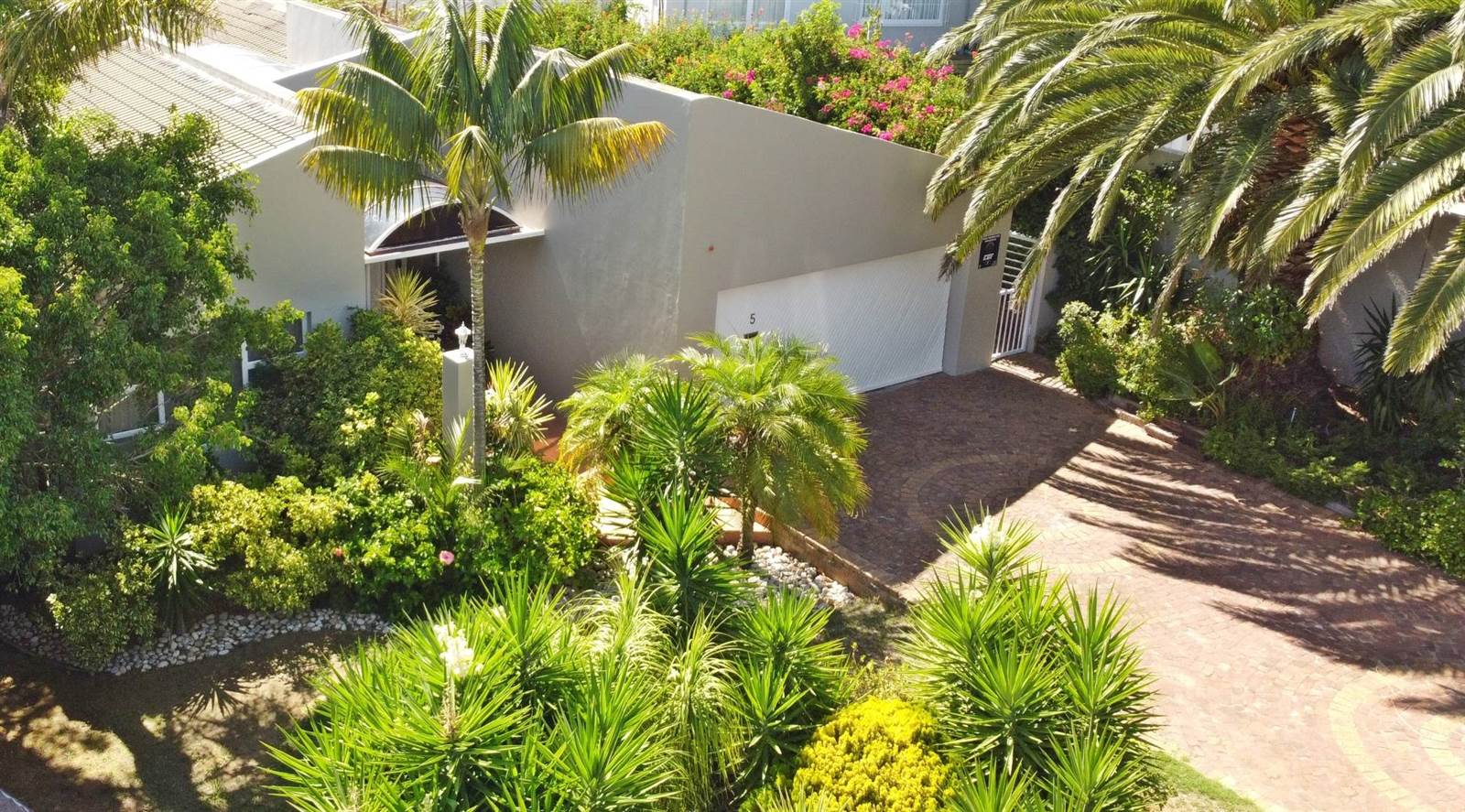5 Bed House in Protea Valley photo number 27