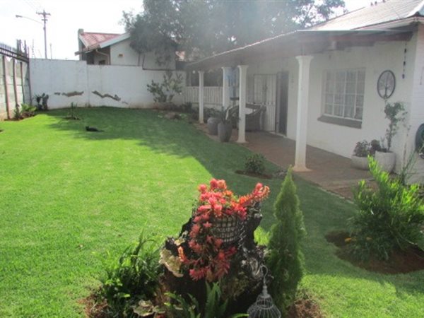 2 Bedroom House 2 Bedroom House